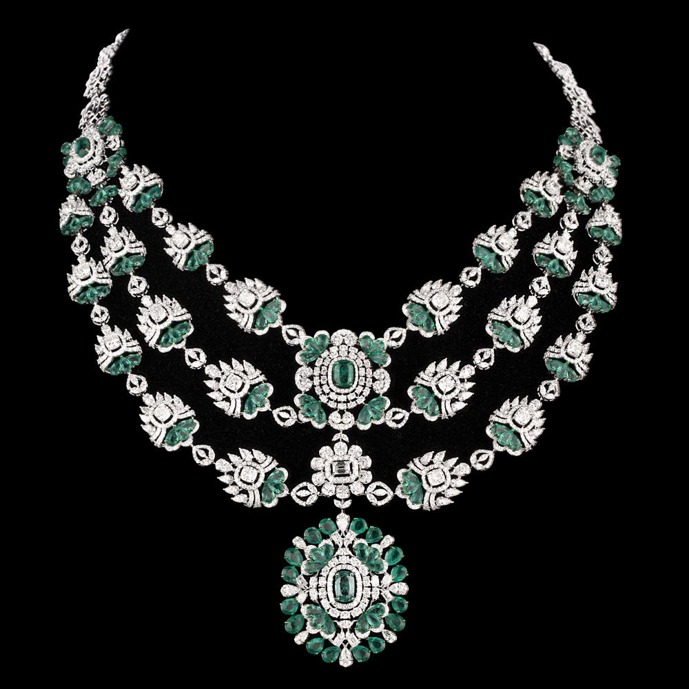 18K White Gold Diamond Necklace - 33.306ct VS-SI-EF with Colour Stones