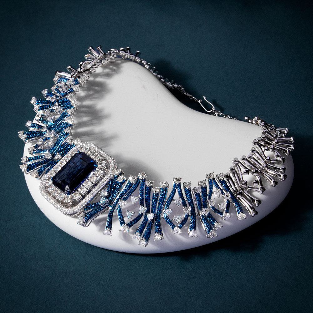 18K White Gold Diamond Necklace - 18.46ct VVS-VS-GH with Colour Stones