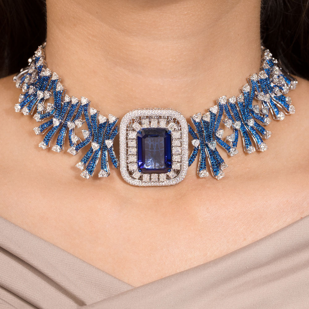 18K White Gold Diamond Necklace - 18.46ct VVS-VS-GH with Colour Stones