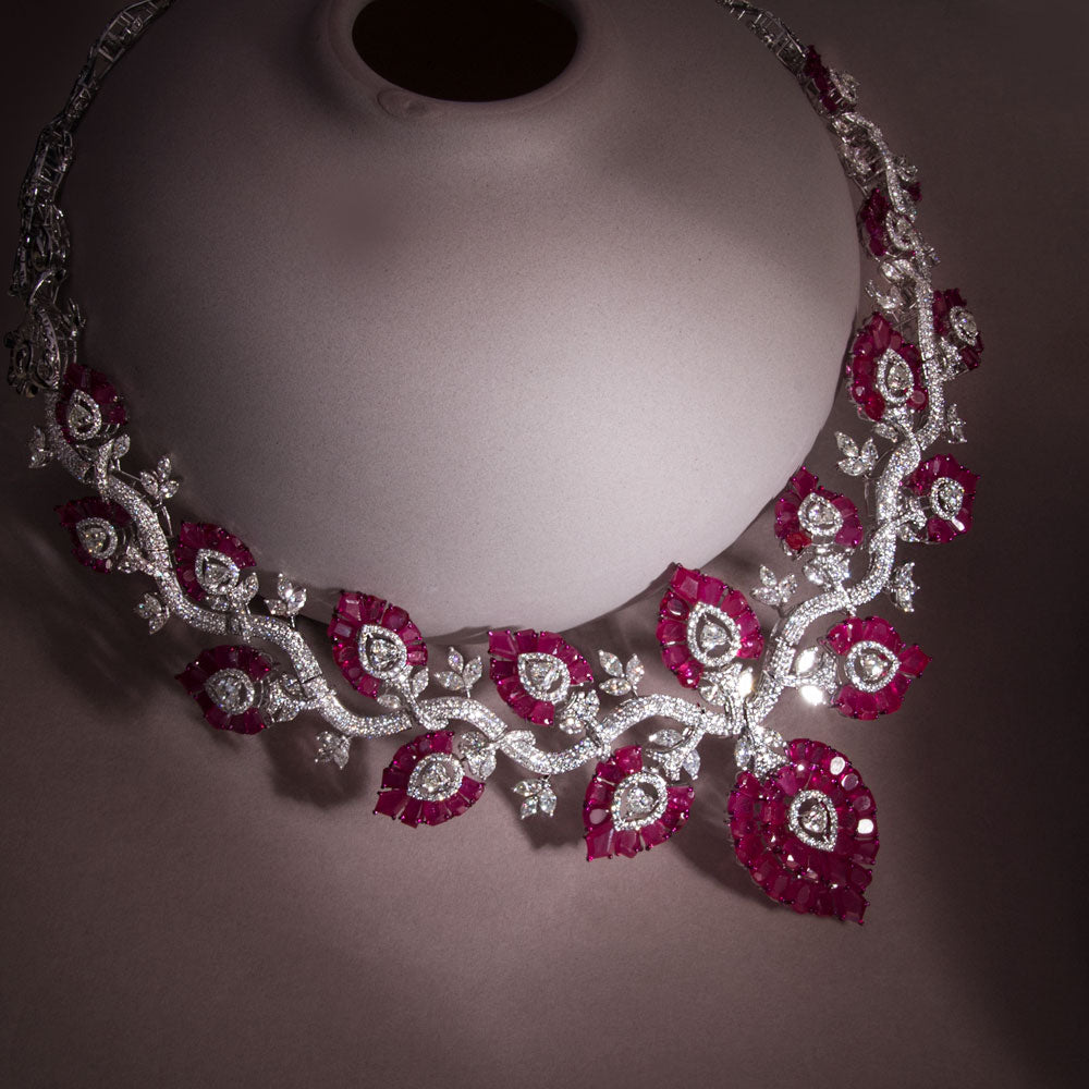 18K White Gold Diamond Necklace - 19.529ct VVS-VS-GH with Colour Stones