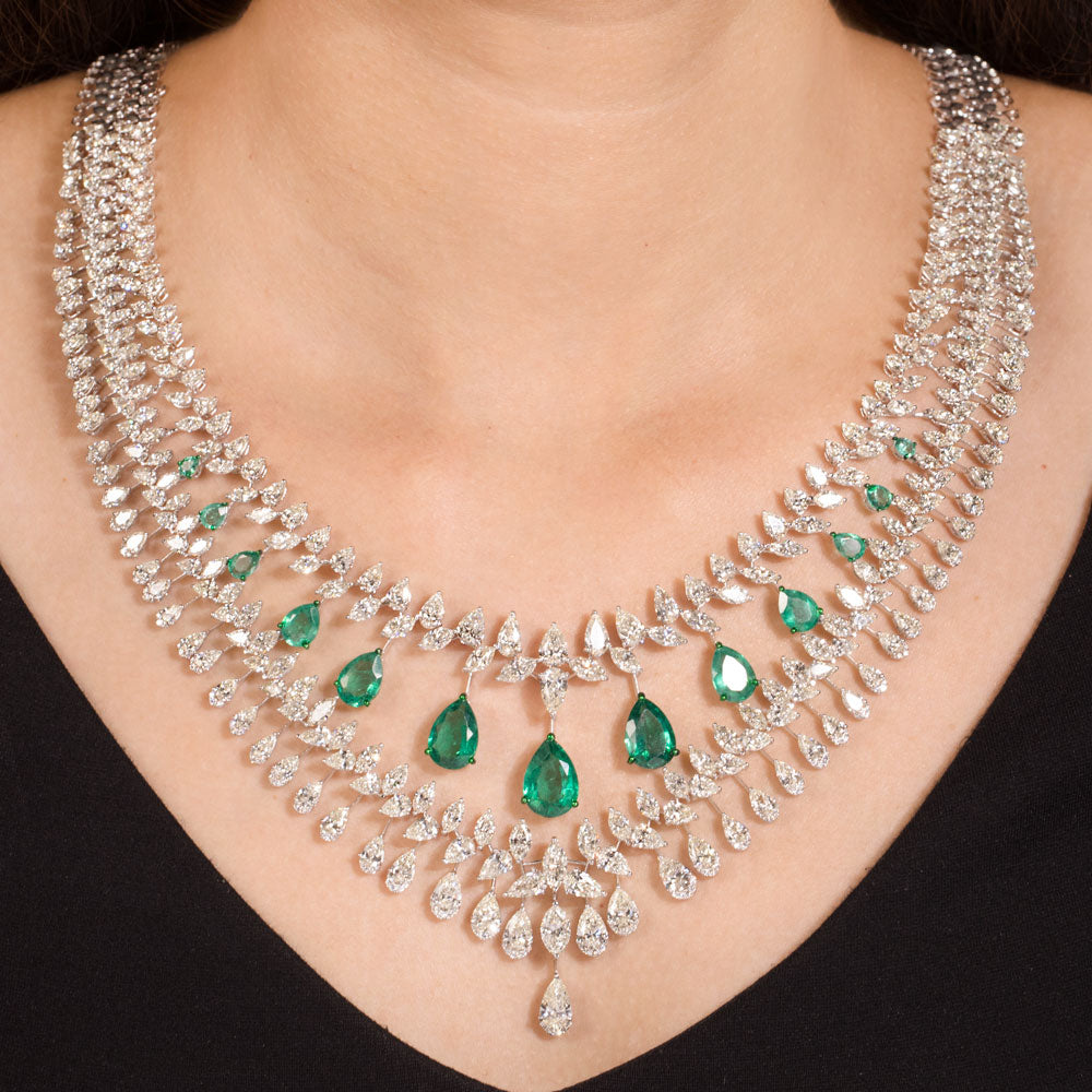 18K White Gold Diamond Necklace - 77.27ct VVS-VS-IJ