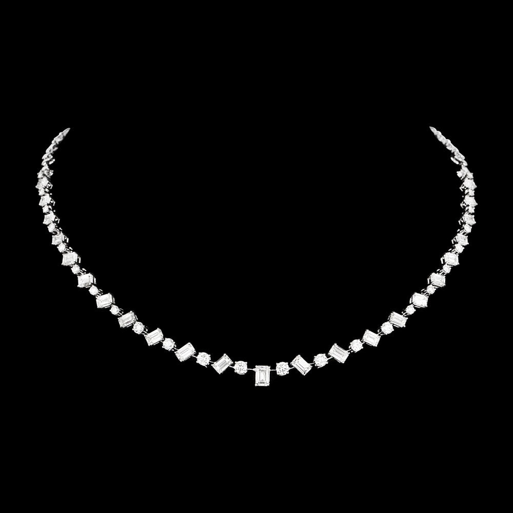 18K White Gold Diamond Necklace - 11.9ct VVS-VS-HI