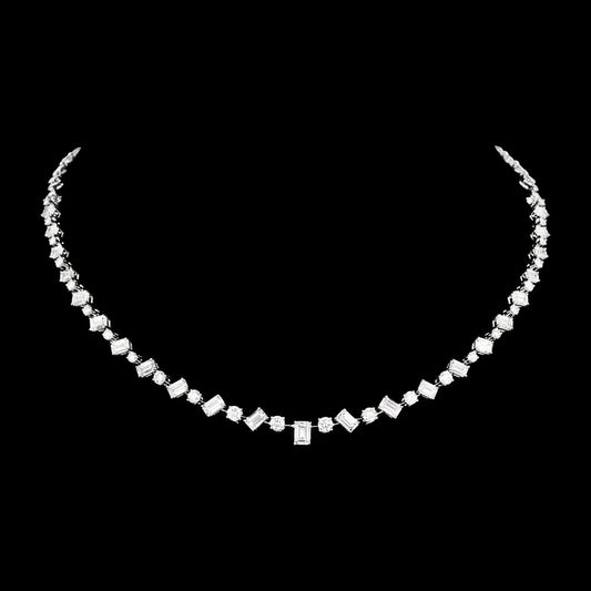 18K White Gold Diamond Necklace - 11.9ct VVS-VS-HI
