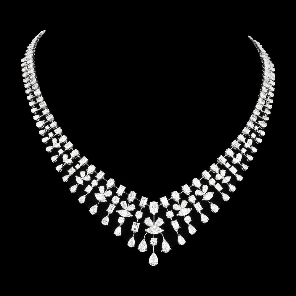 18K White Gold Diamond Necklace - 34.384ct VVS-VS-HI