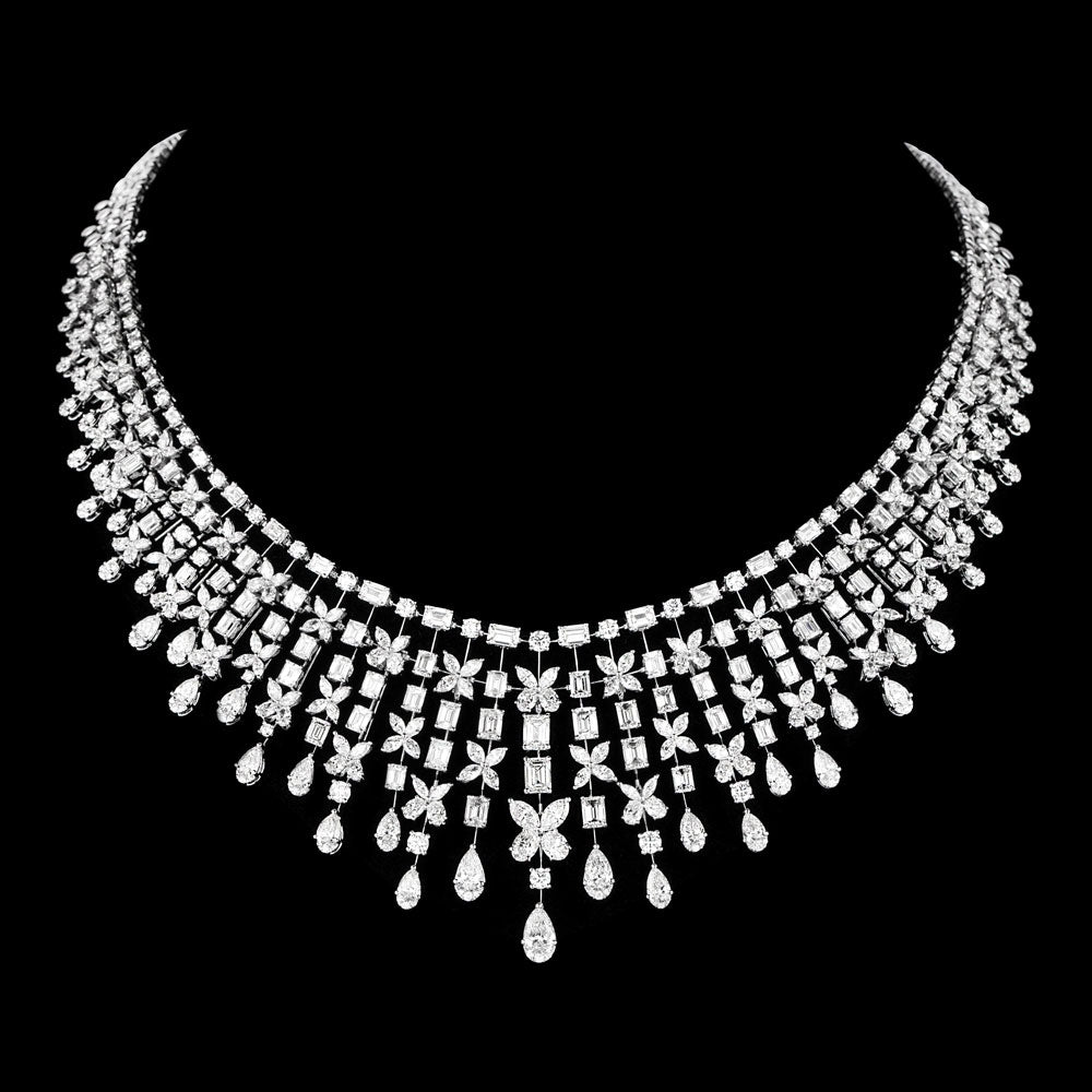 18K White Gold Diamond Necklace - 42.698ct VVS-VS-GH