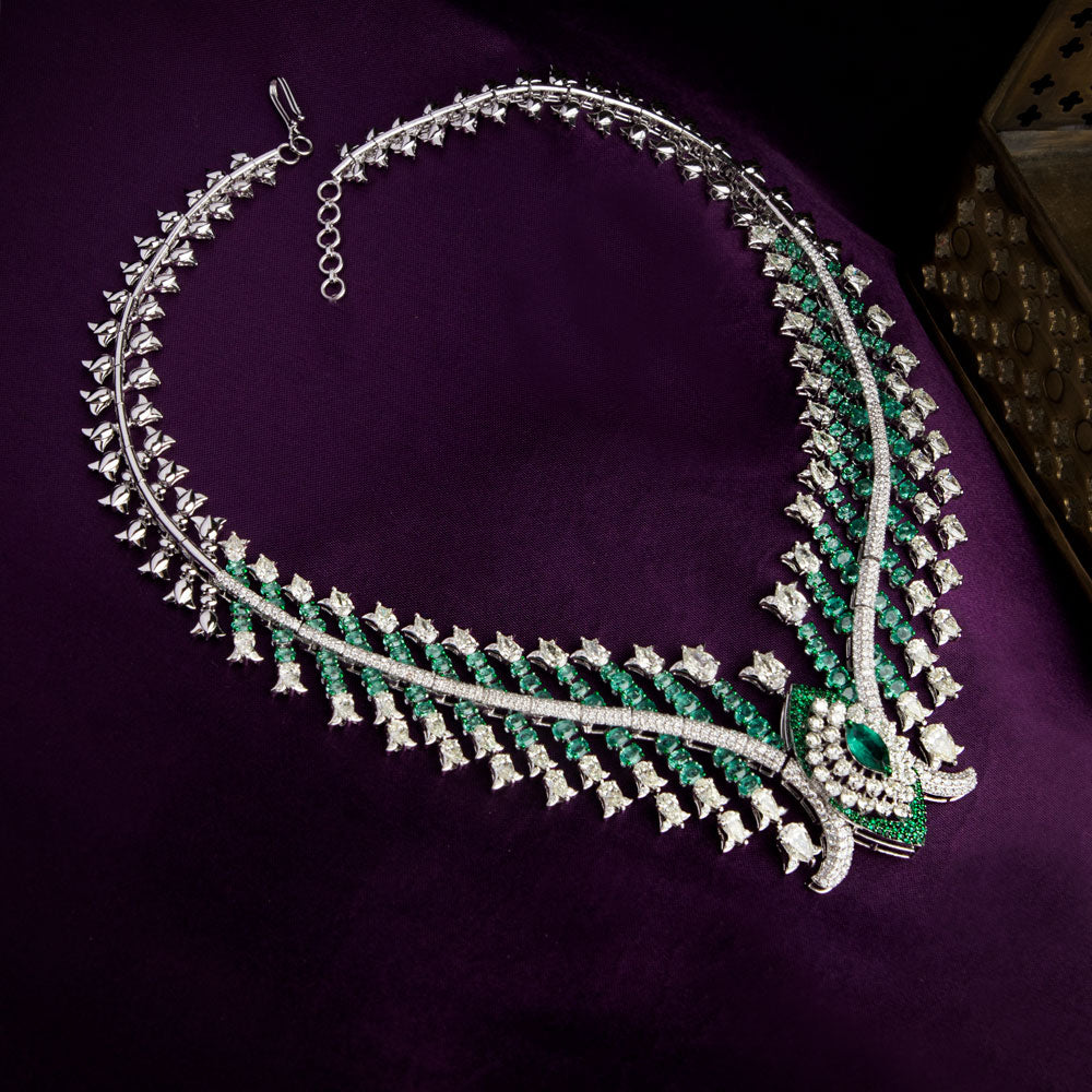 18K White Gold Diamond Necklace - 24.987ct VS-SI-JK with Colour Stones