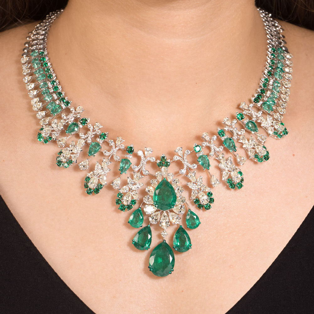 14K White Gold Diamond Necklace - 26.605ct VVS-VS-JK with Colour Stones