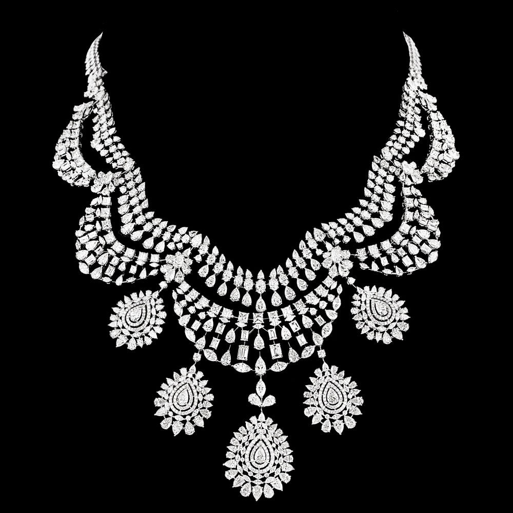 18K White Gold Diamond Necklace - 72.272ct VVS-VS-FG