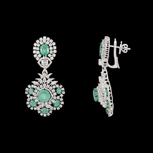 18K White Gold Diamond Jewellery - 7.031ct VVS-VS-HI with Colour Stones