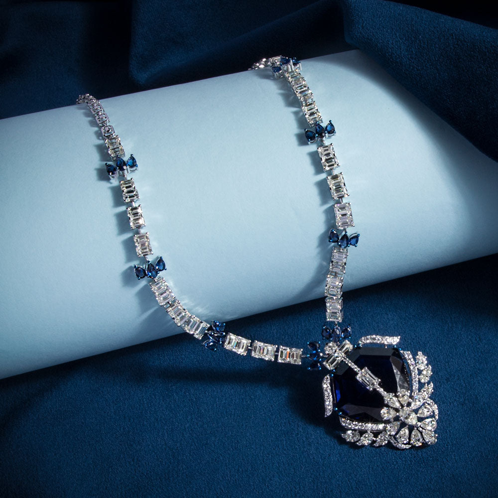 18K White Gold Diamond Necklace - 21.58ct VVS-VS-HI with Colour Stones