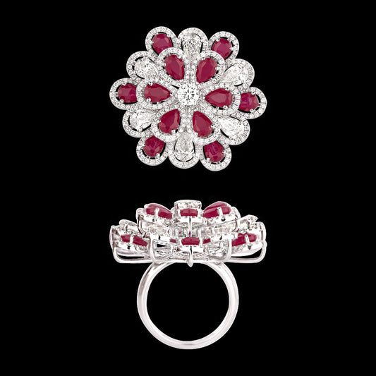 18K White Gold Diamond Ring - 4.74ct VVS-VS-IJ with Colour Stones