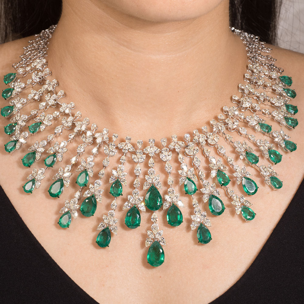 18K White Gold Diamond Necklace - 52.881ct VVS-VS-IJ with Colour Stones