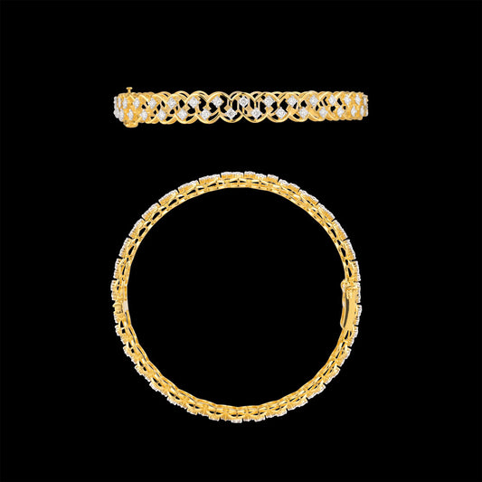 18K Yellow Gold Diamond Bangle - 3.95ct VVS-VS-GH