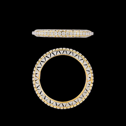 18K Yellow Gold Diamond Bangle - 38.632ct VVS-VS-GH