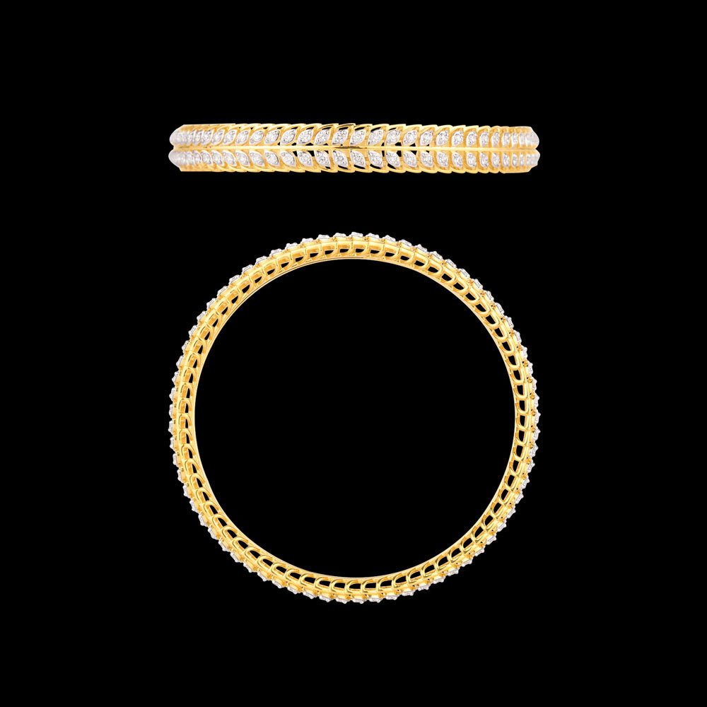 18K Yellow Gold Diamond Bangle - 2.997ct VVS-VS-FG