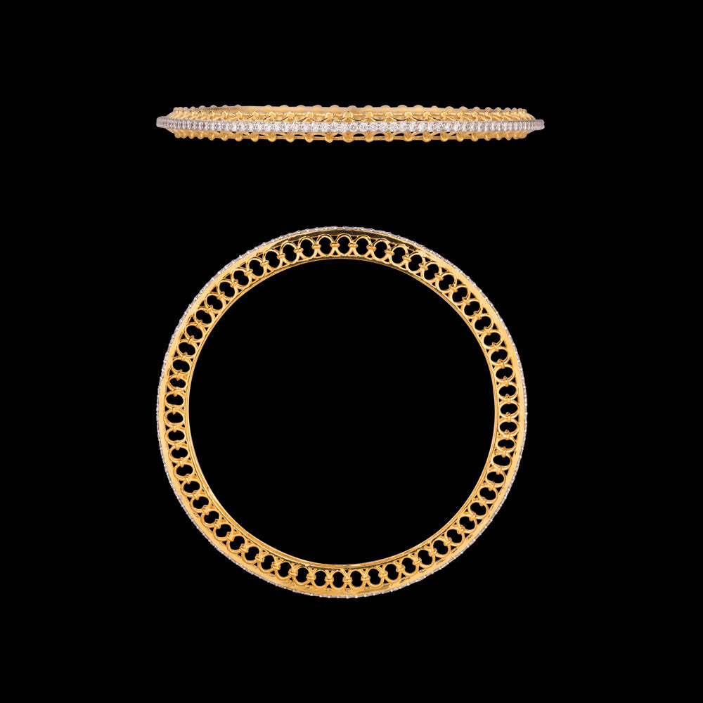 18K Yellow Gold Diamond Bangle - 2.282ct VVS-VS-IJ