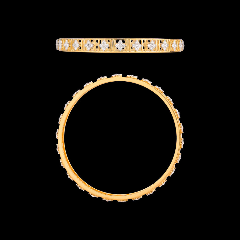 18K Yellow Gold Diamond Bangle - 2.551ct VS-FG