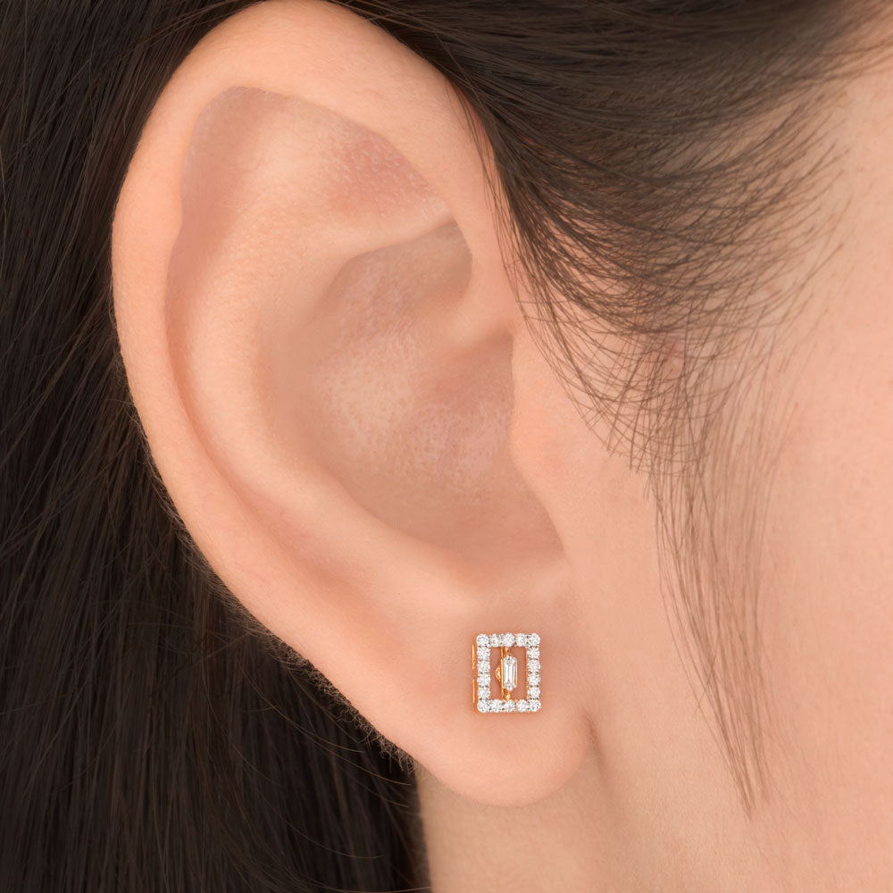 18K Yellow Gold Diamond Earrings - 0.157ct VS-HI