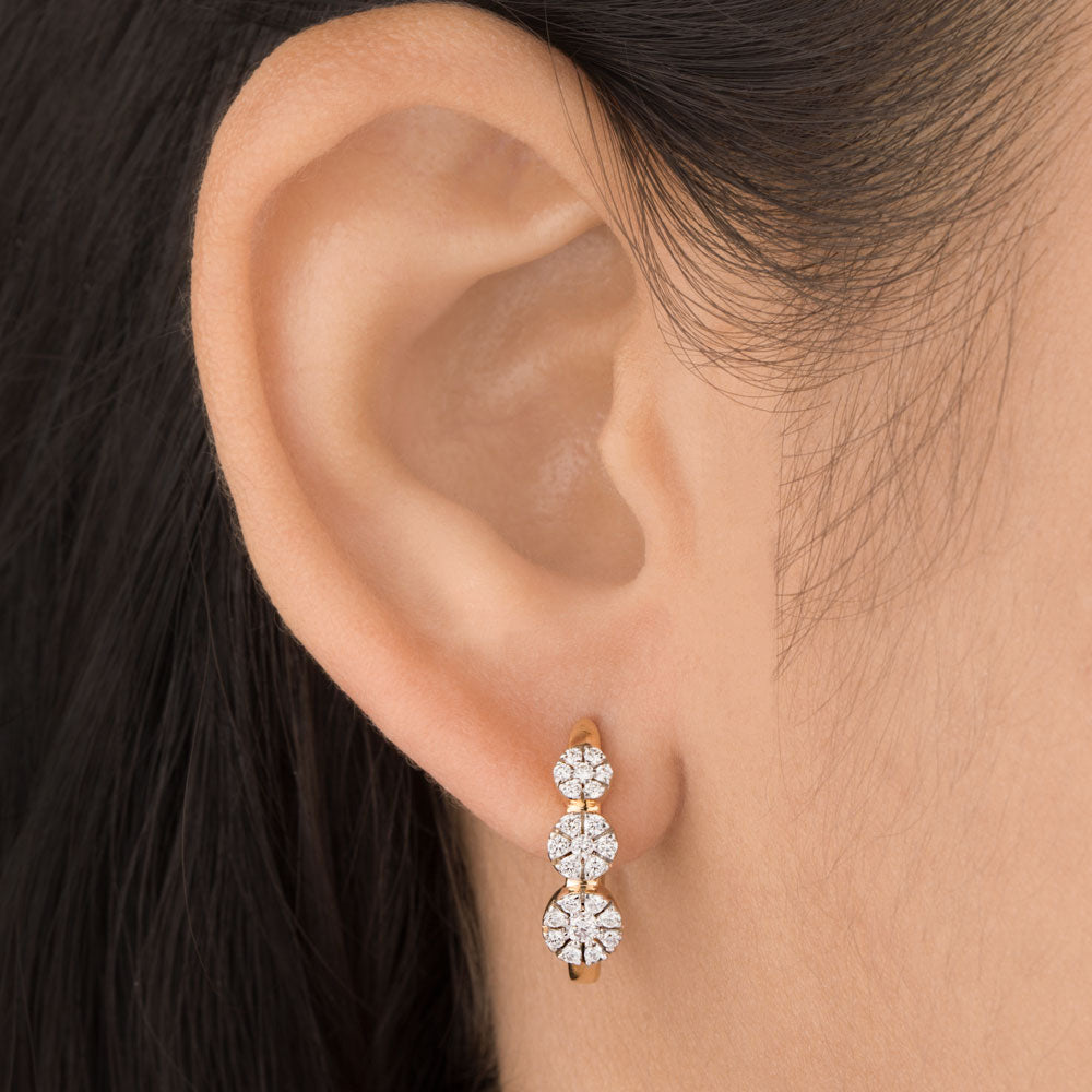 18K Yellow Gold Diamond Earrings - 0.425ct VVS-VS-GH