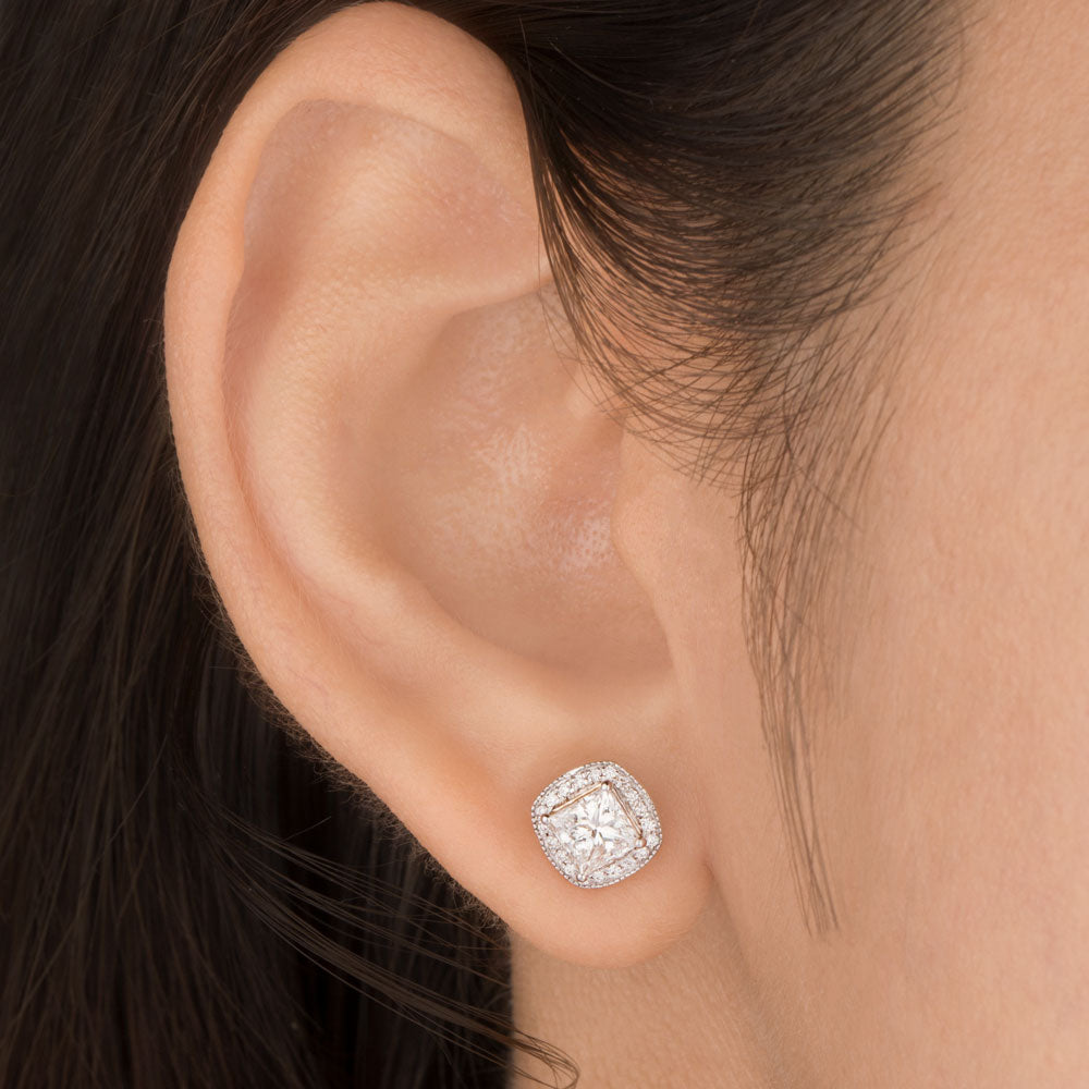18K Yellow Gold Diamond Earrings - 0.075ct VVS-GH