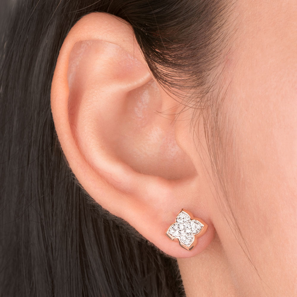 14K Yellow Gold Diamond Earrings - 0.24ct SI-IJ