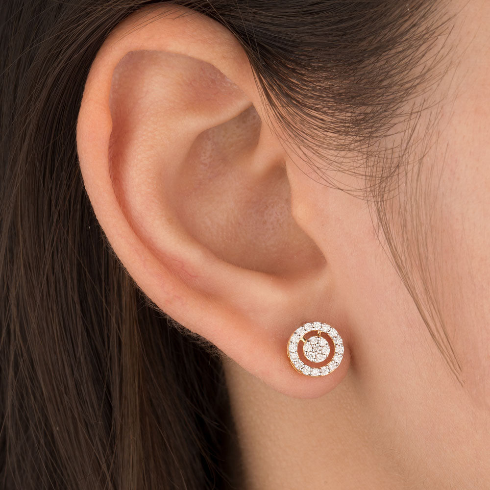 18K Yellow Gold Diamond Earrings - 0.318ct VS-SI-EF