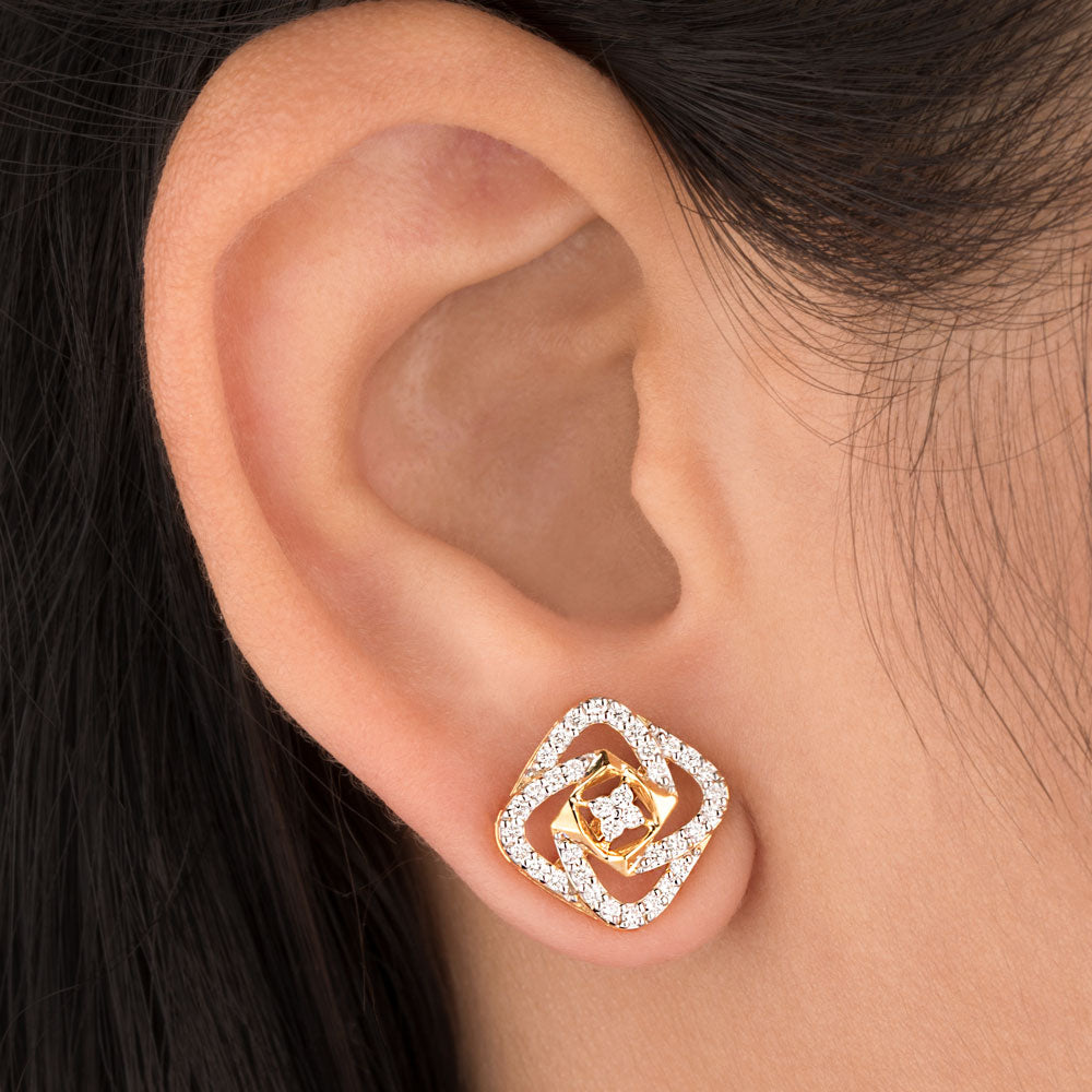 18K Yellow Gold Diamond Earrings - 0.489ct VS-SI-FG