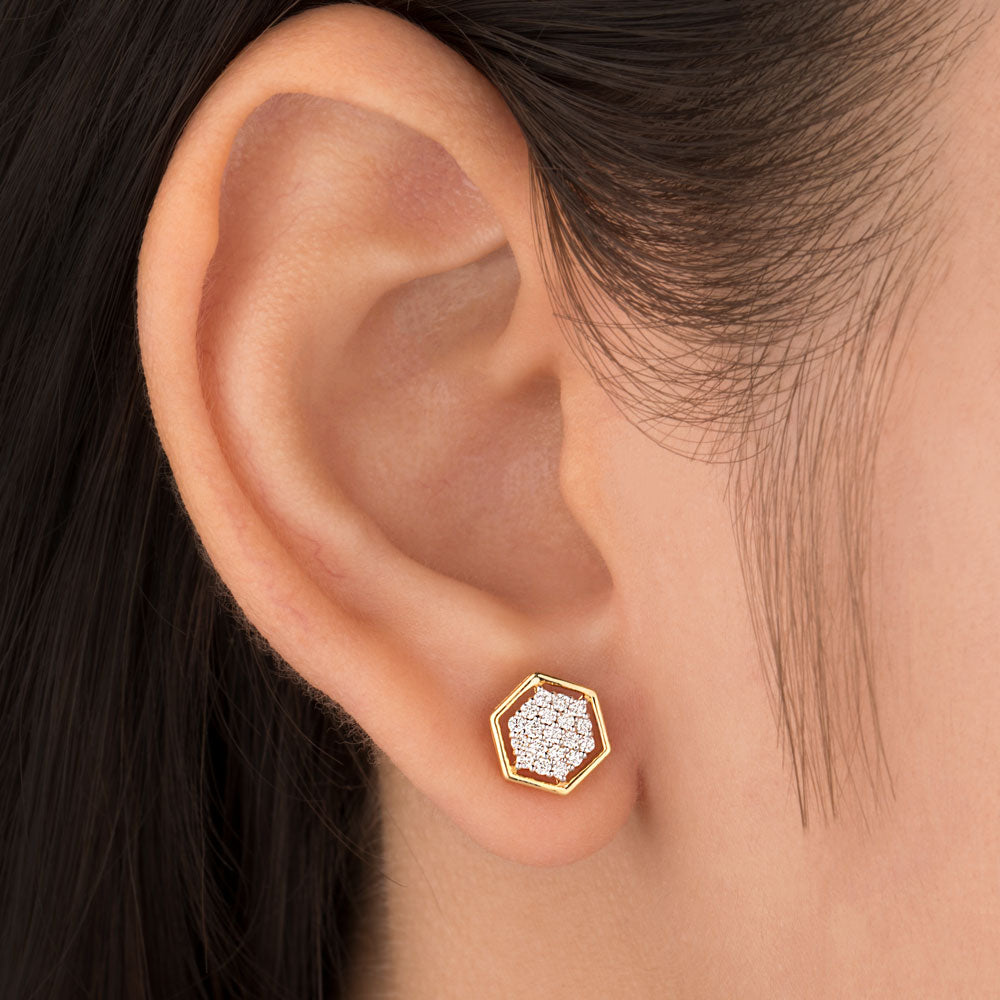 18K Yellow Gold Diamond Earrings - 0.276ct VS-SI-FG