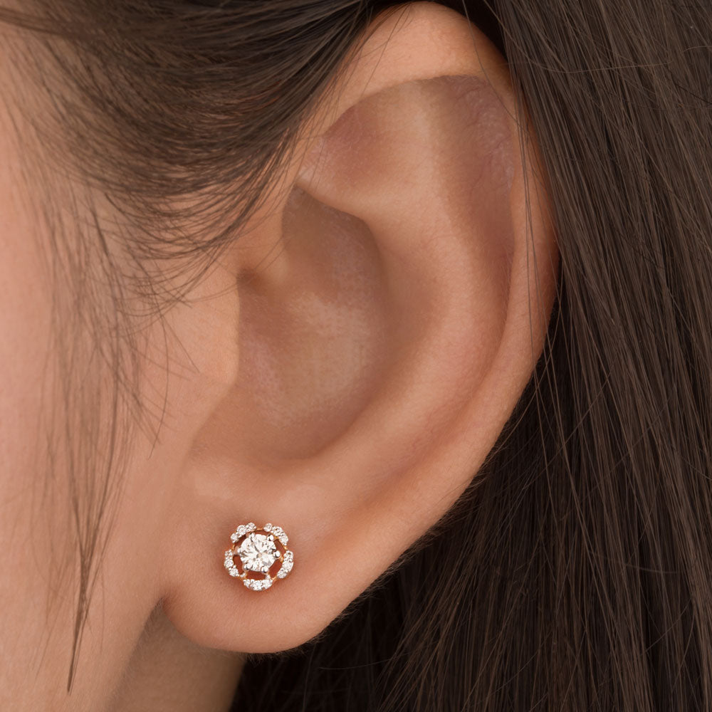 18K Yellow Gold Diamond Earrings - 0.316ct VVS-VS-IJ