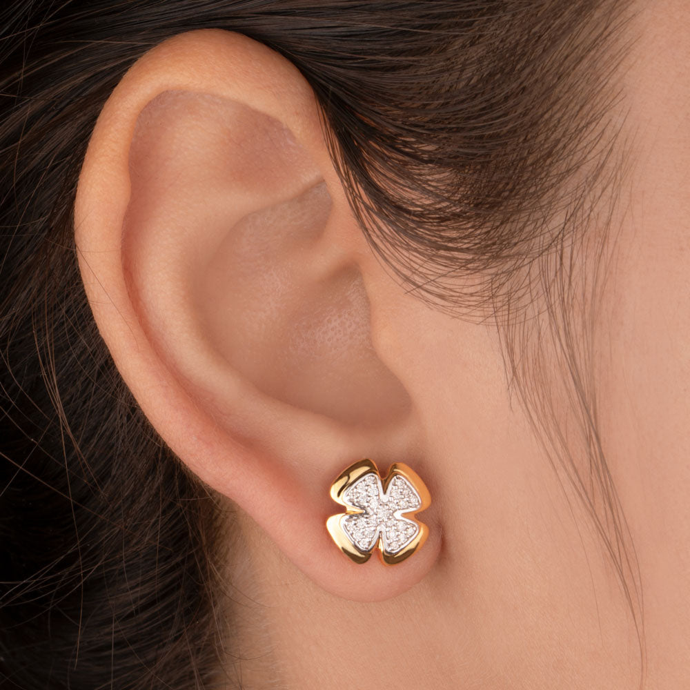 14K Yellow Gold Diamond Earrings - 0.26ct SI-GH