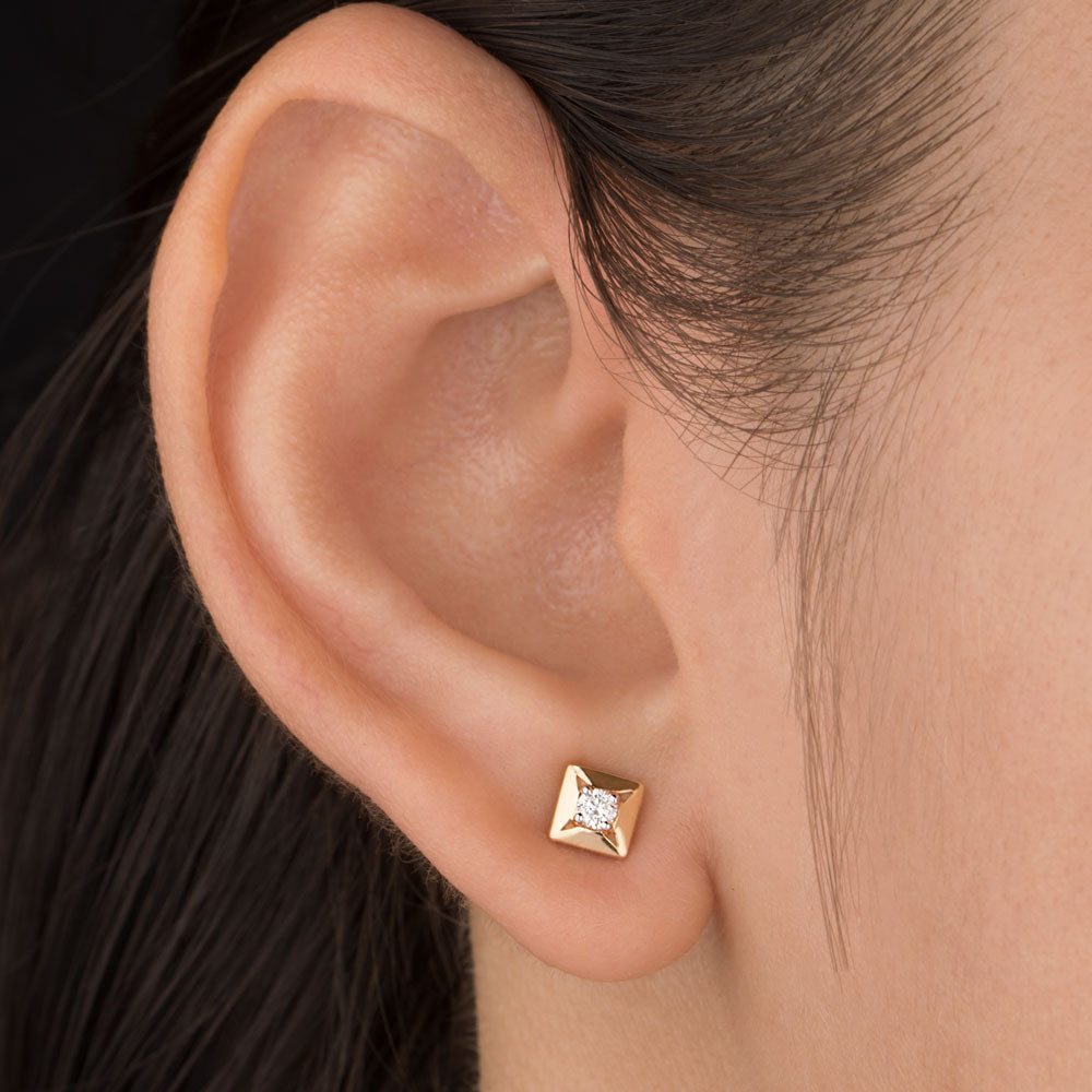18K Yellow Gold Diamond Earrings - 0.085ct VVS-GH