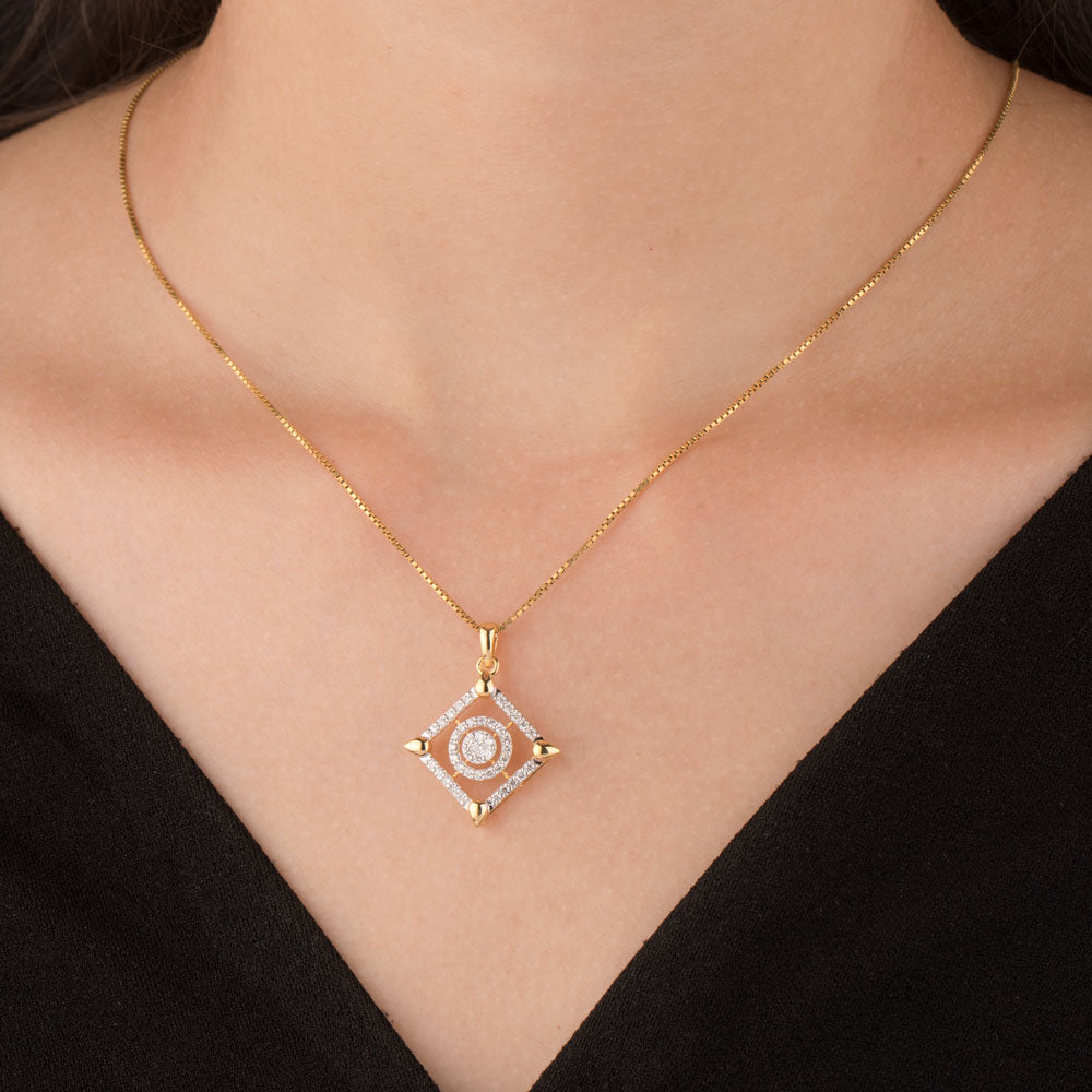 18K Yellow Gold Diamond Pendant - 0.471ct VS-SI-GH