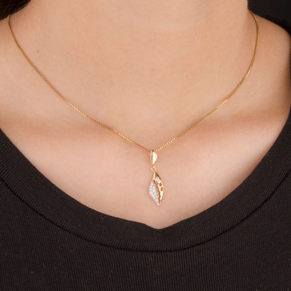 14K Yellow Gold Diamond Pendant - 0.18ct SI-IJ