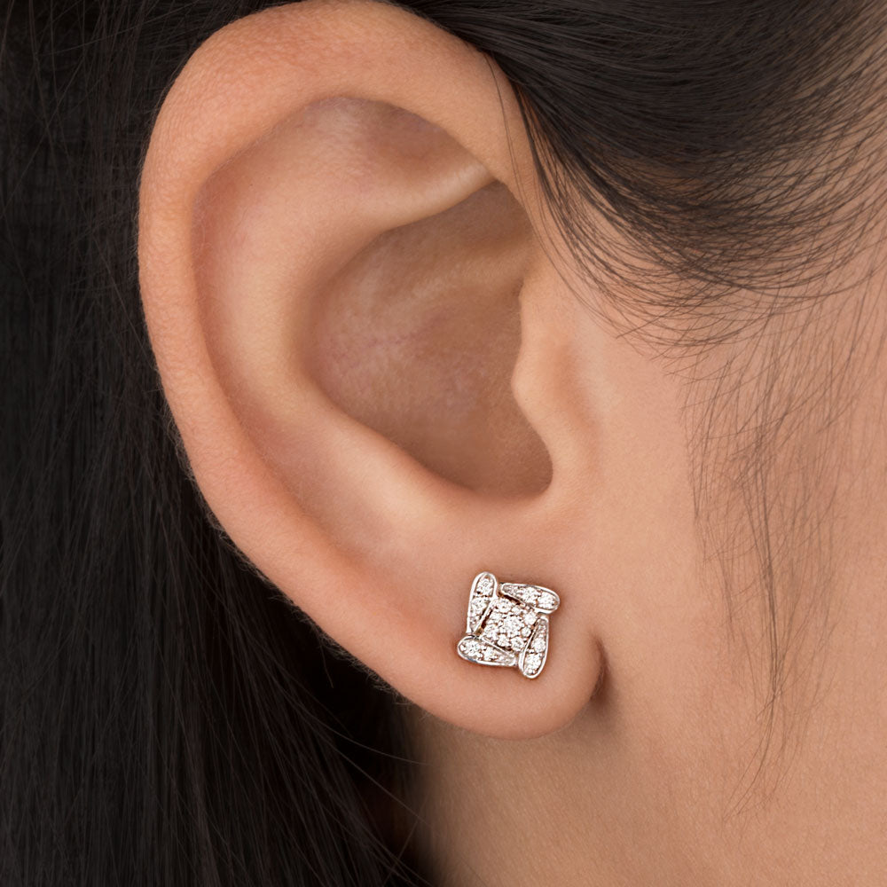 14K Yellow Gold Diamond Jewellery - 0.18ct VVS-VS-HI