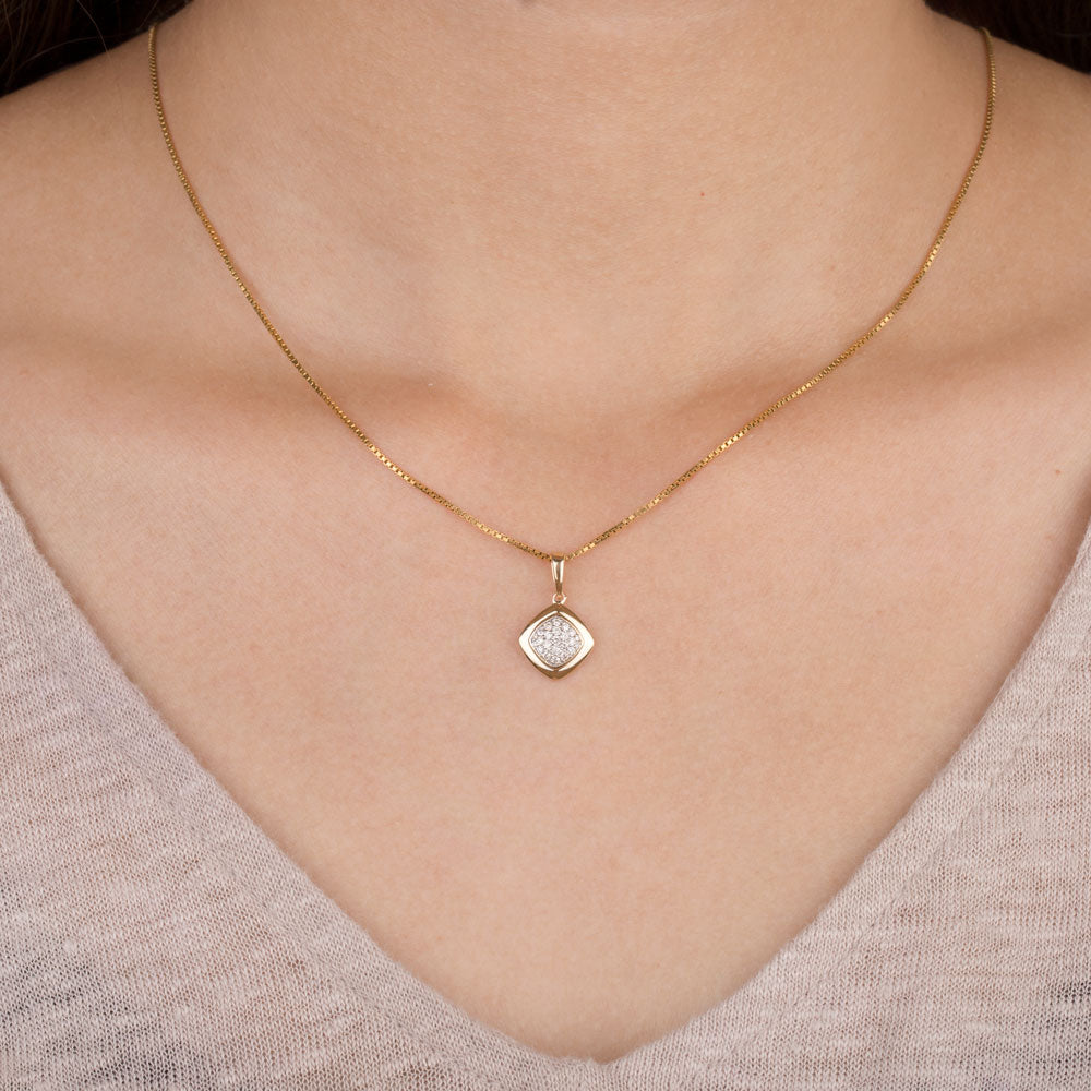 14K Yellow Gold Diamond Pendant - 0.15ct SI-IJ