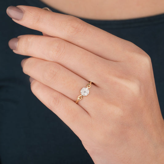 18K Yellow Gold Diamond Ring - 0.14ct VVS-VS-GH