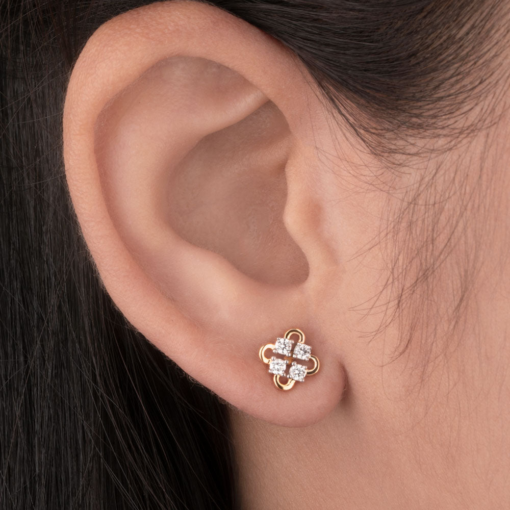 14K Yellow Gold Diamond Earrings - 0.24ct SI-IJ