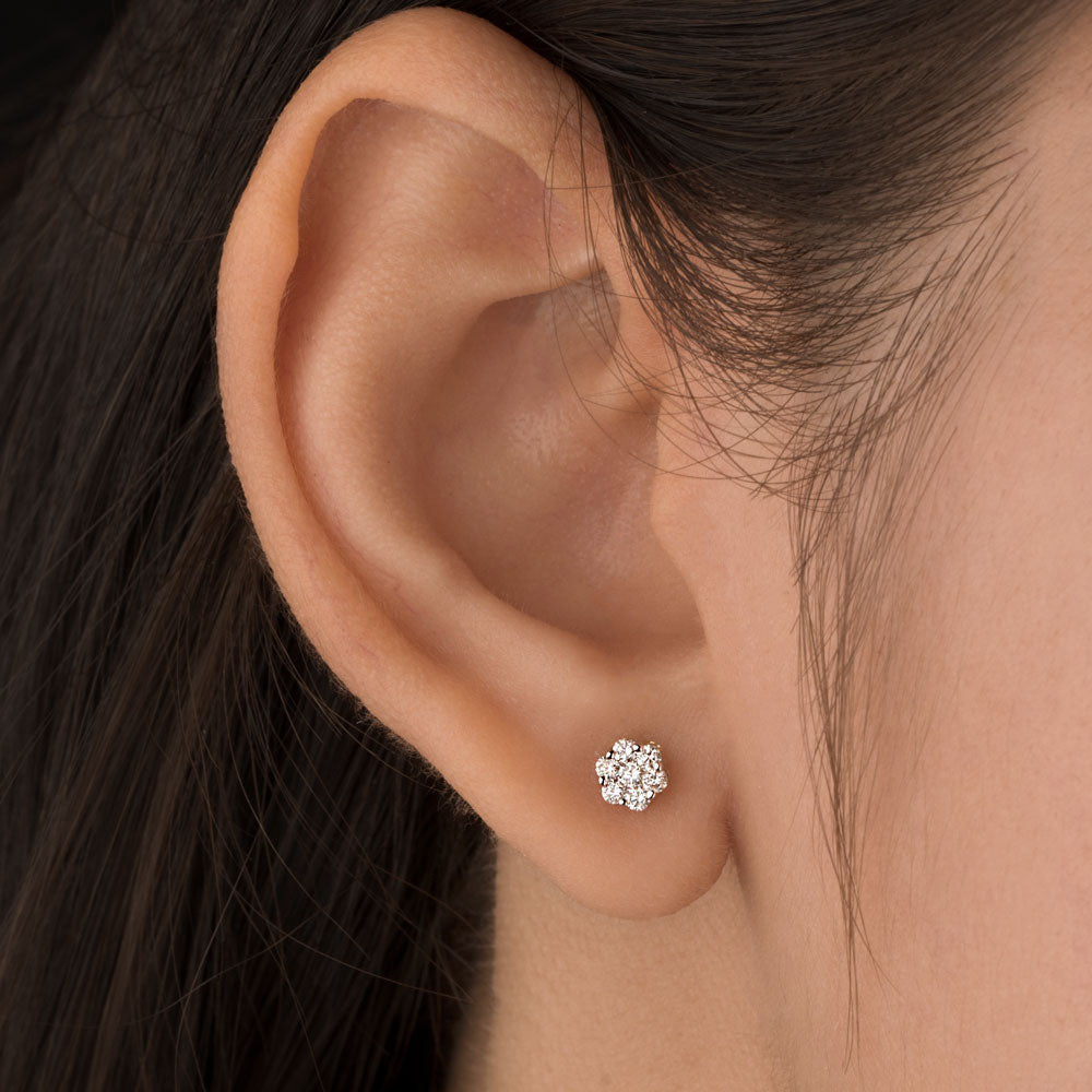 18K Yellow Gold Diamond Earrings - 0.259ct VVS-VS-IJ