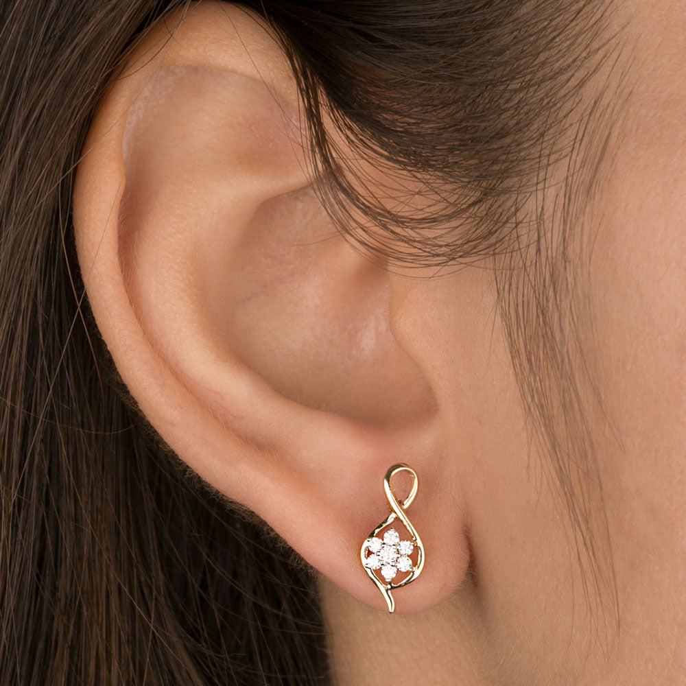 18K Yellow Gold Diamond Earrings - 0.17ct VVS-VS-GH