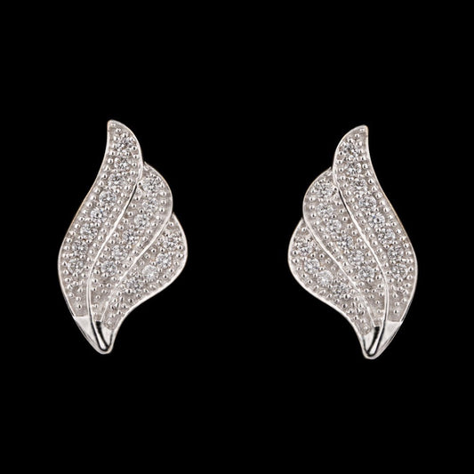 18K Yellow Gold Diamond Earrings - 0.19ct VS-GH