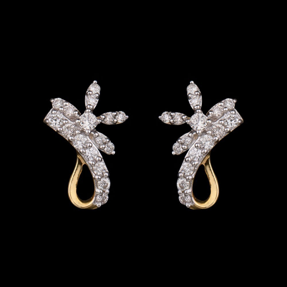 18K Yellow Gold Diamond Earrings - 0.2ct VVS-VS-IJ