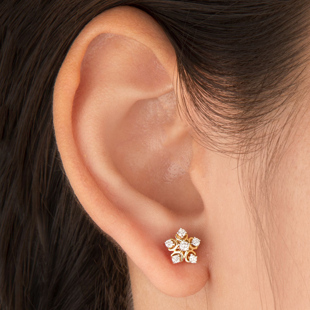 14K Yellow Gold Diamond Earrings - 0.27ct SI-GH