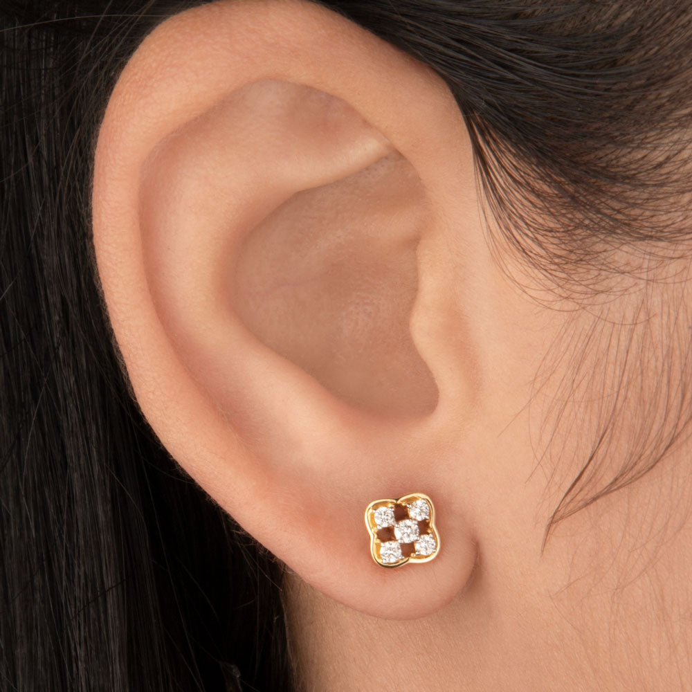 14K Yellow Gold Diamond Earrings - 0.22ct SI-GH