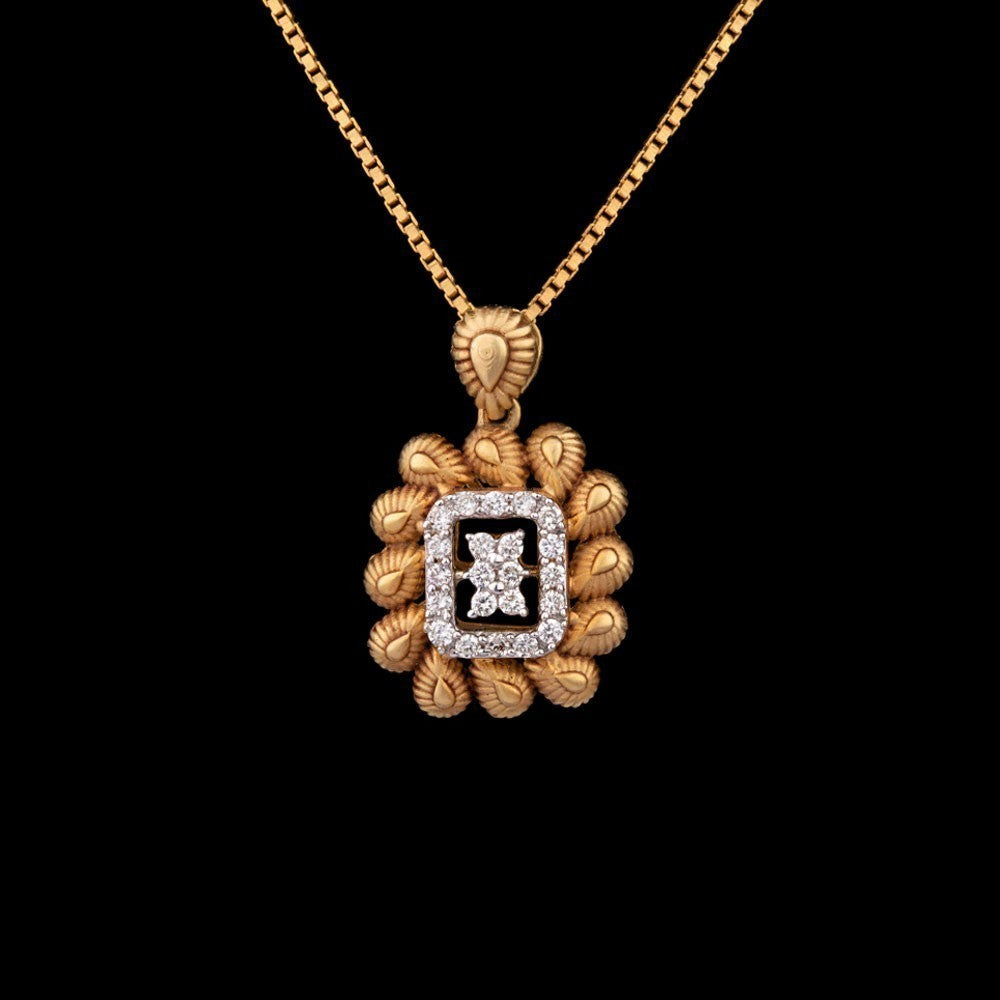 18K Yellow Gold Diamond Pendant - 0.13ct SI-IJ
