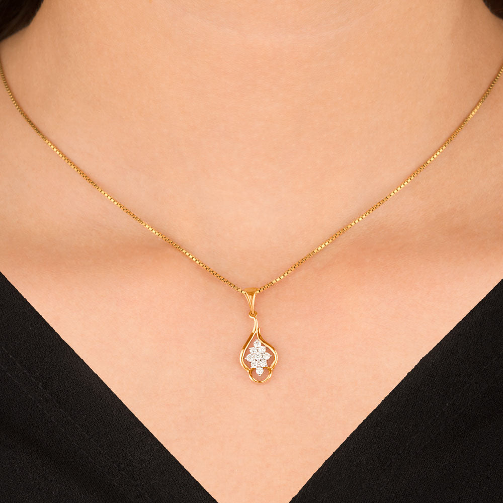 14K Yellow Gold Diamond Pendant - 0.2ct SI-GH