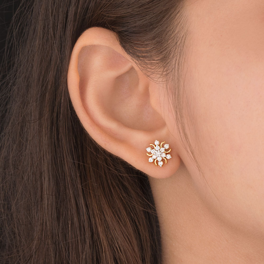 18K Yellow Gold Diamond Earrings - 0.508ct VS-HI