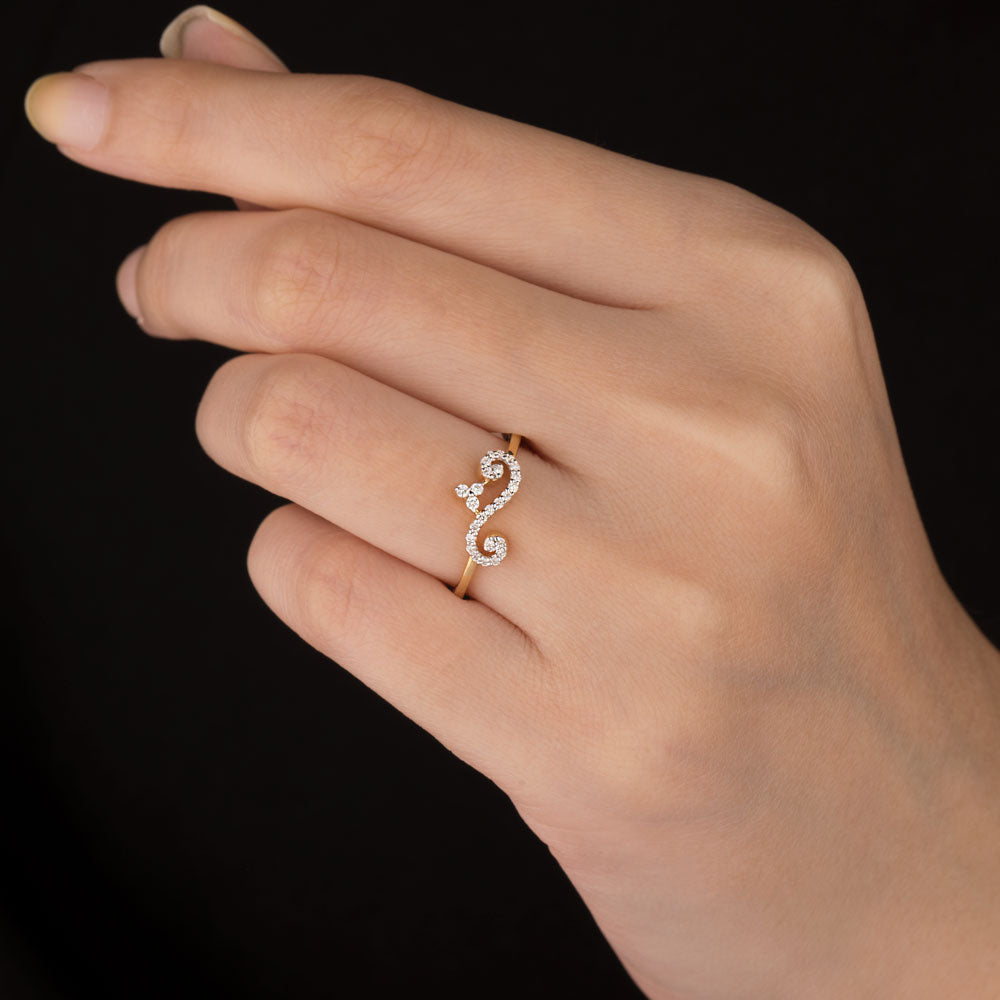 18K Yellow Gold Diamond Ring - 0.149ct VVS-VS-FG