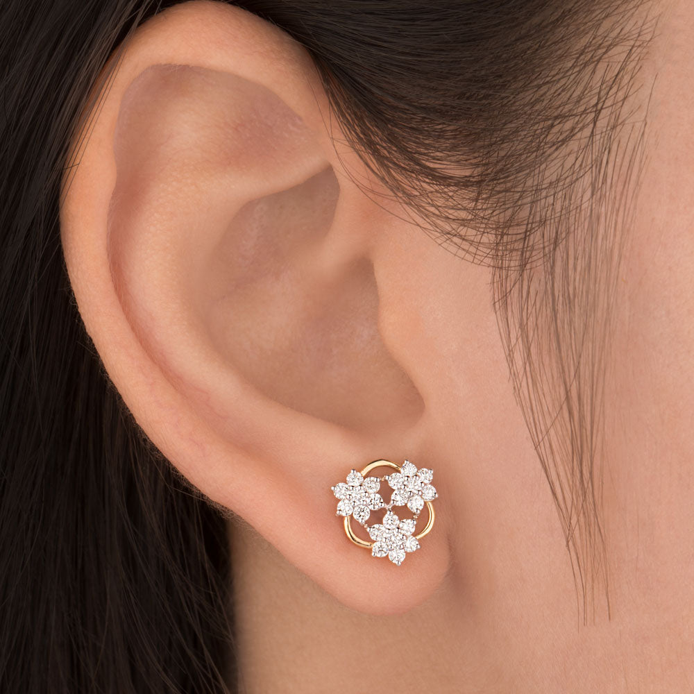 18K Yellow Gold Diamond Earrings - 0.677ct VVS-VS-GH
