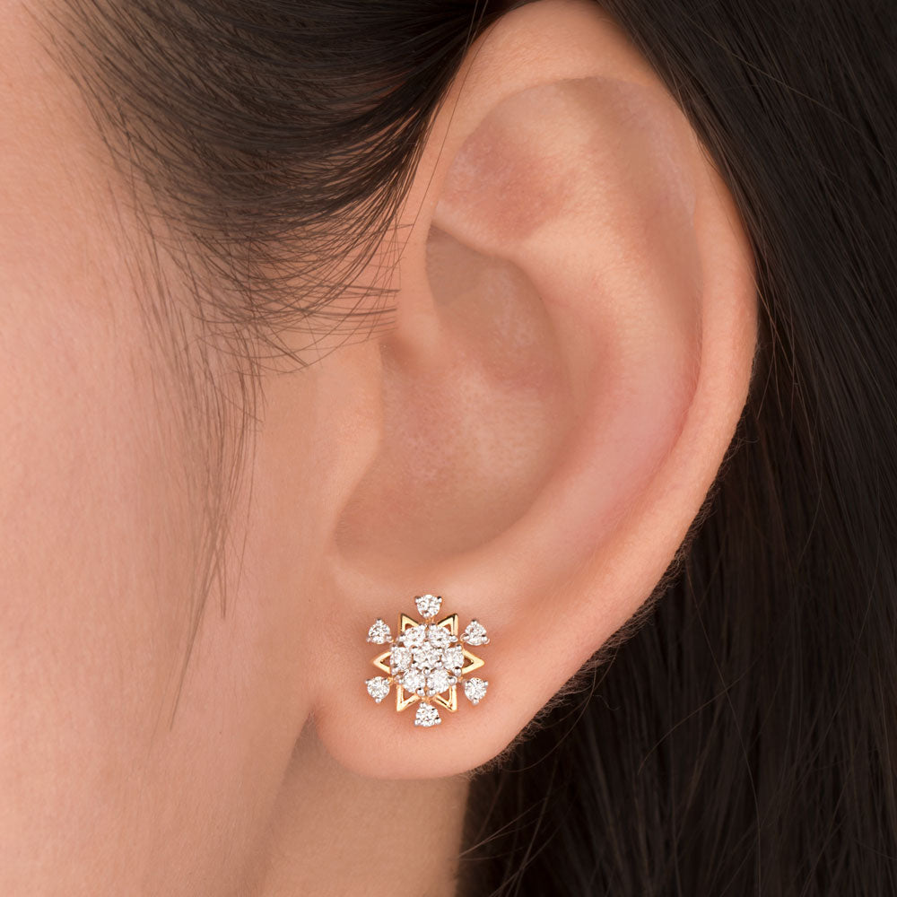 18K Yellow Gold Diamond Earrings - 0.57ct VS-GH