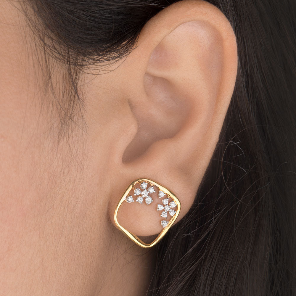 14K Yellow Gold Diamond Earrings - 0.38ct VVS-VS-HI